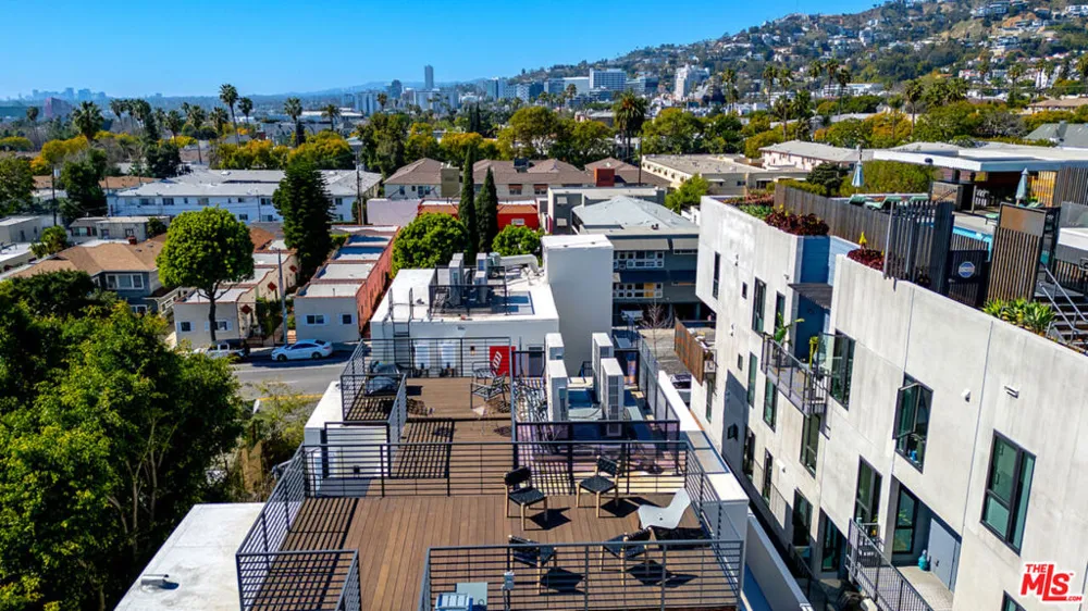 1236 Fairfax Avenue #1 West Hollywood, CA 90046