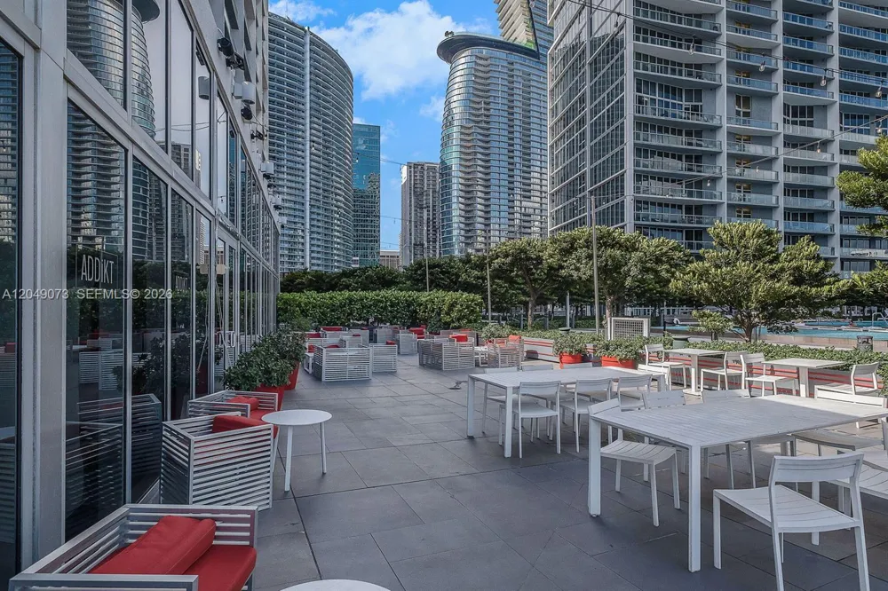 485 Brickell Ave #2908 Miami, FL 33131