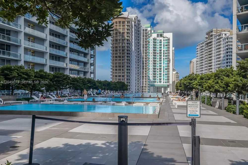 485 Brickell Ave #2908 Miami, FL 33131