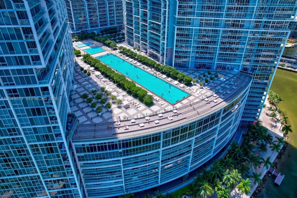 485 Brickell Ave #2908 Miami, FL 33131
