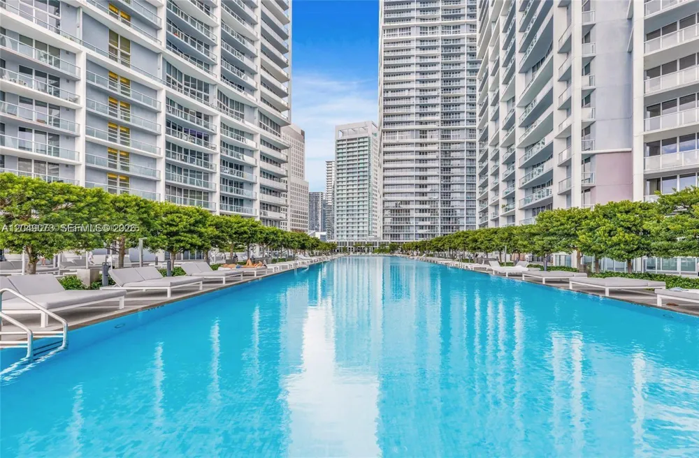 485 Brickell Ave #2908 Miami, FL 33131