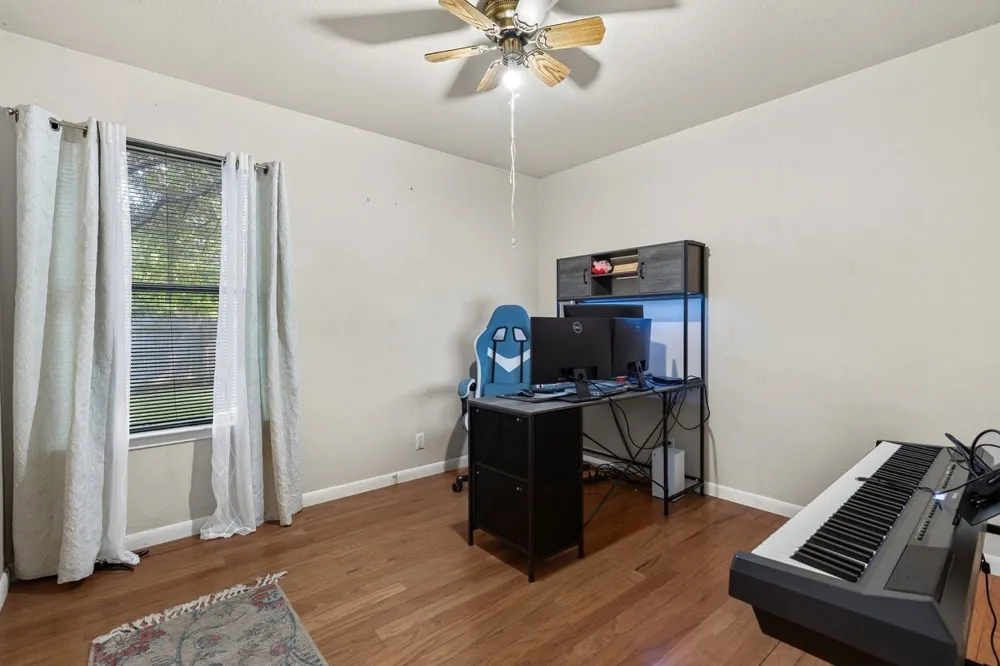 101 Presidio Drive Leander, TX 78641