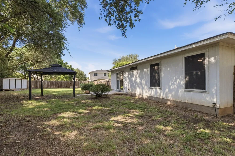 101 Presidio Drive Leander, TX 78641