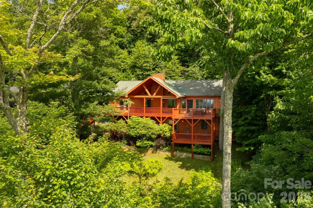 3182 El Miner Drive Mars Hill, NC 28754