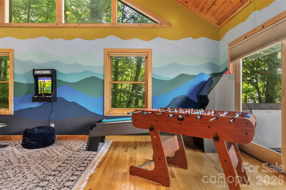 3182 El Miner Drive Mars Hill, NC 28754