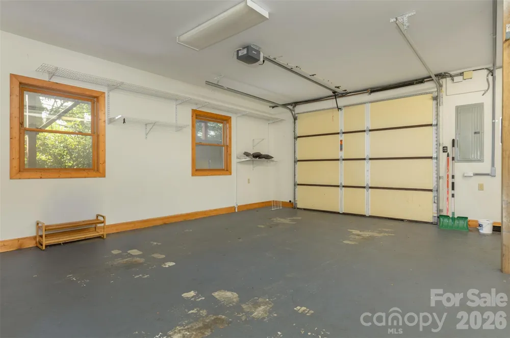 3182 El Miner Drive Mars Hill, NC 28754