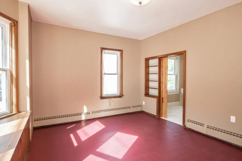247 North Street Fountain City, WI 54629