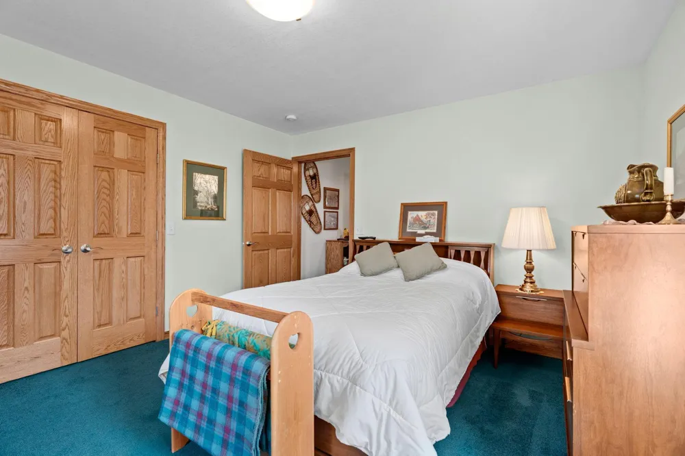 35084 Hinckley Road Hinckley, MN 55037