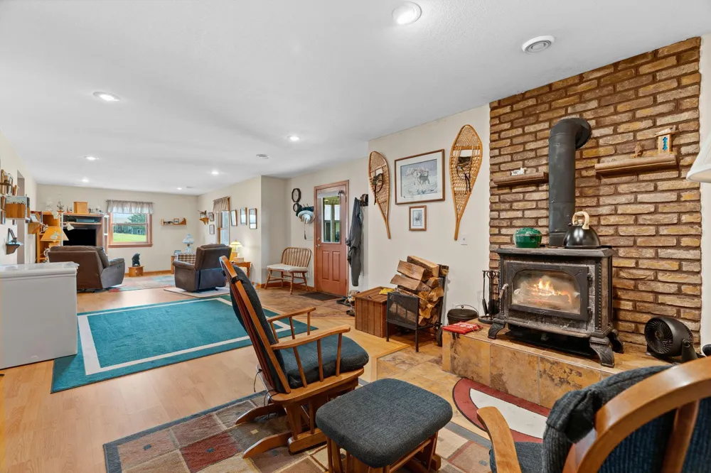 35084 Hinckley Road Hinckley, MN 55037