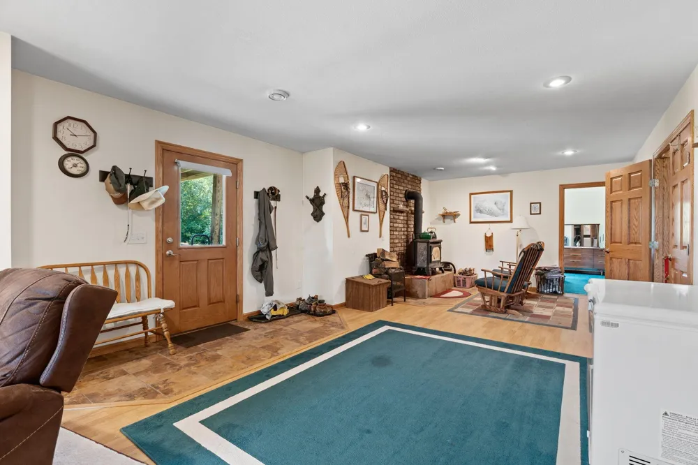 35084 Hinckley Road Hinckley, MN 55037