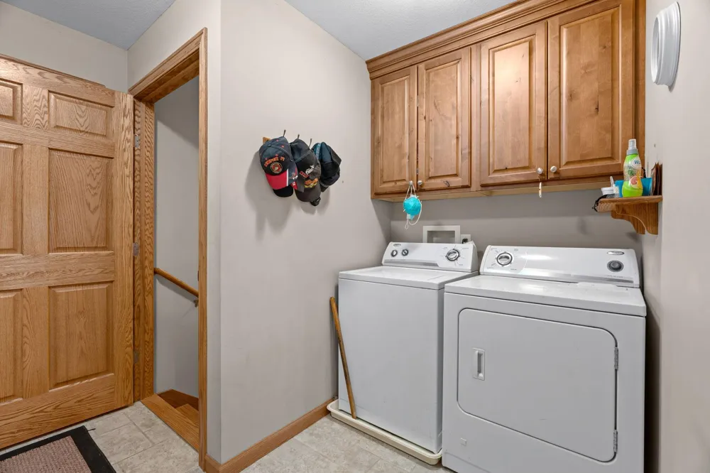 35084 Hinckley Road Hinckley, MN 55037