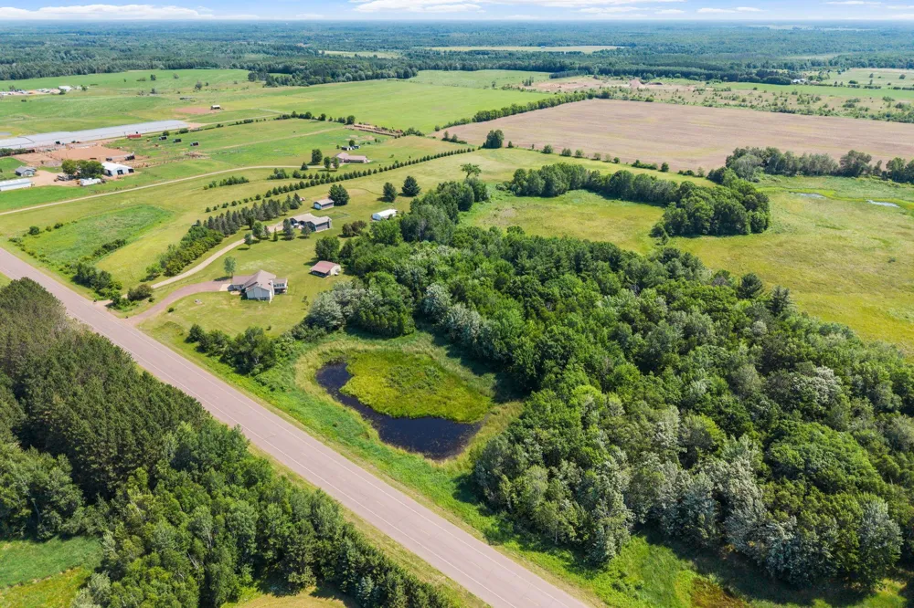 35084 Hinckley Road Hinckley, MN 55037