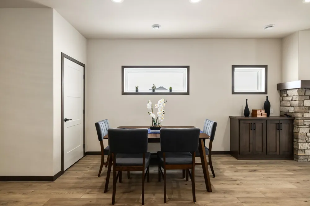927 Maple Street Kindred, ND 58051