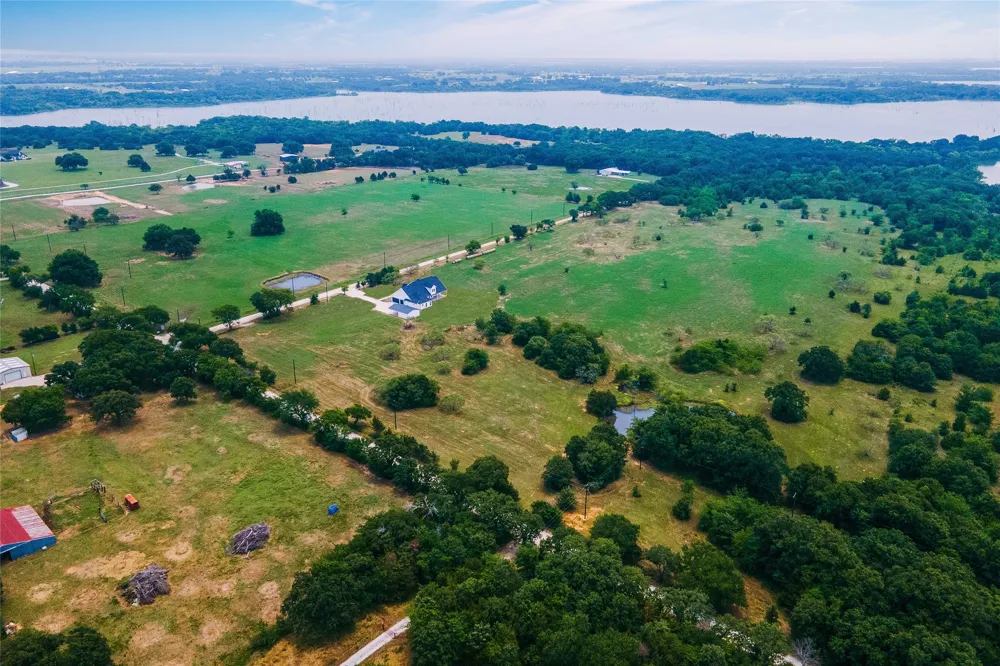 William Brewer Road Tioga, TX 76271