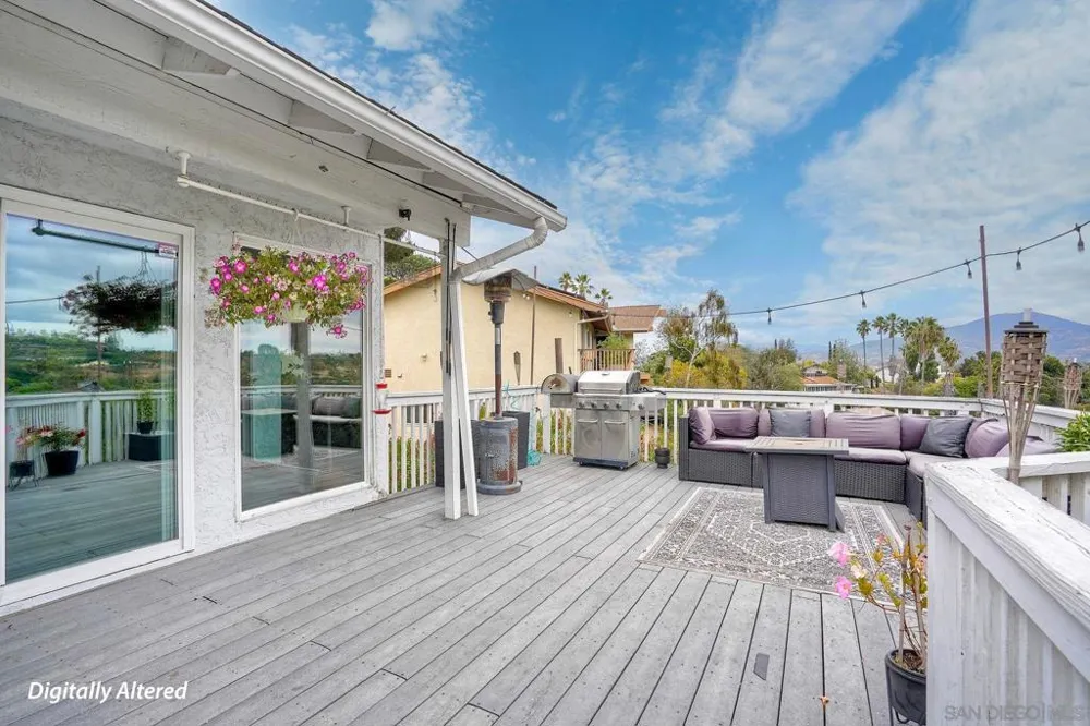 4807 Sunrise Valley Dr El Cajon, CA 92020