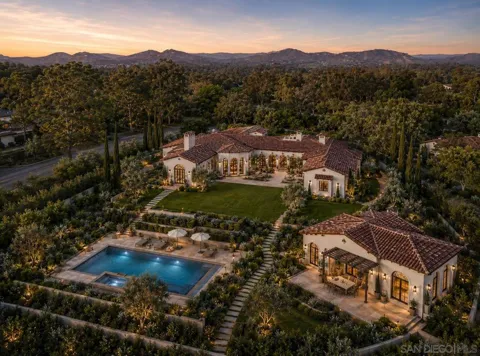 5281 La Glorieta