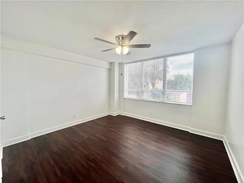 715 S Upper Broadway Street #205 Corpus Christi, TX 78401