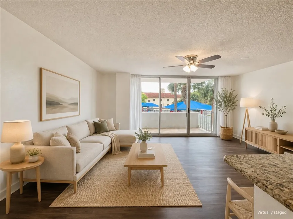 715 S Upper Broadway Street #205 Corpus Christi, TX 78401