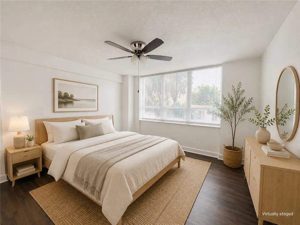 715 S Upper Broadway Street #205 Corpus Christi, TX 78401