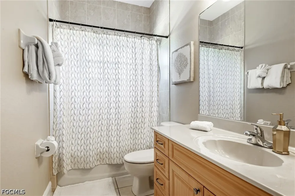 SW 42nd Lane Cape Coral, FL 33914