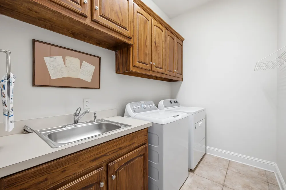 710 Knott Court Euless, TX 76039