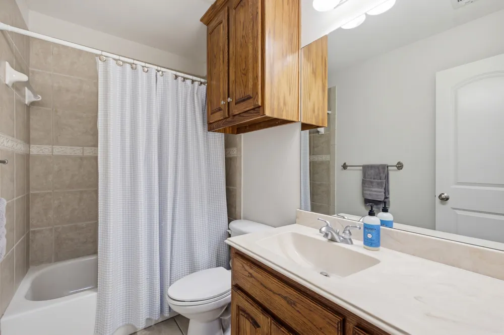 710 Knott Court Euless, TX 76039