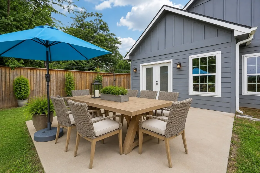 116 E Bexar Street Mabank, TX 75147