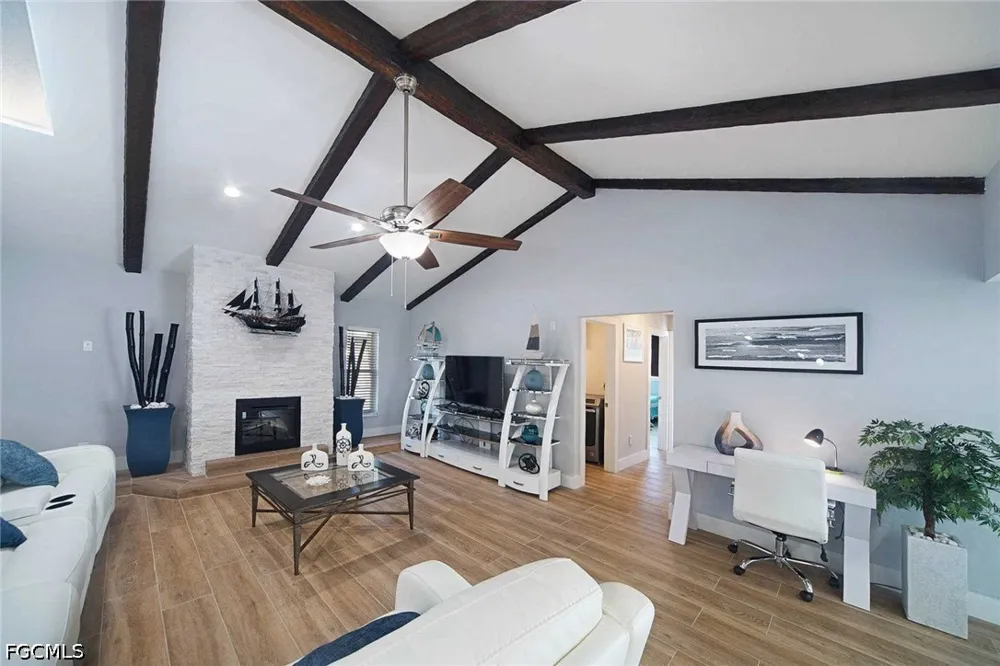 SE 19th Place Cape Coral, FL 33904