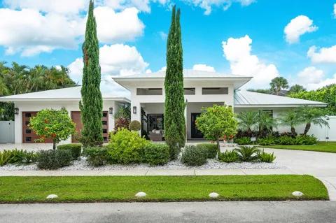 1117 Lake Drive