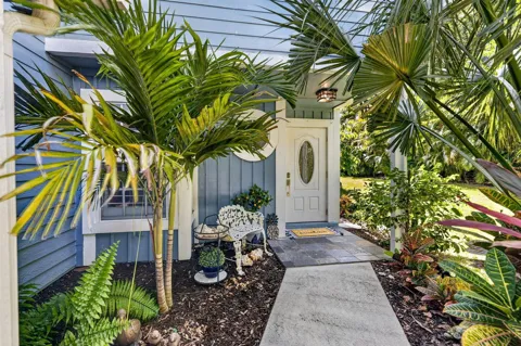 121 Ocean Dunes Circle