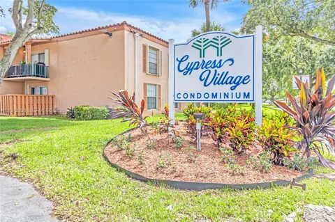 7201 Miami Lakes Dr #B14