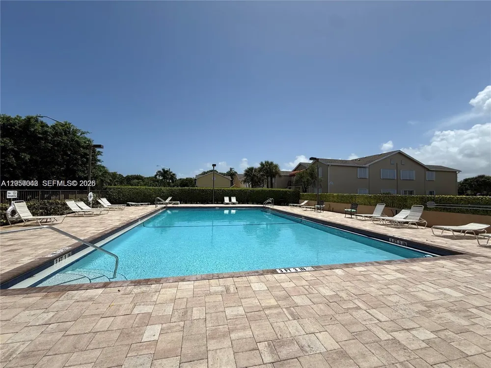 221 Waterside Dr #221 Hypoluxo, FL 33462