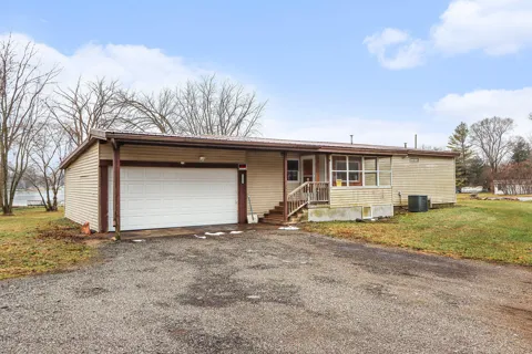 1121 Heights Drive
