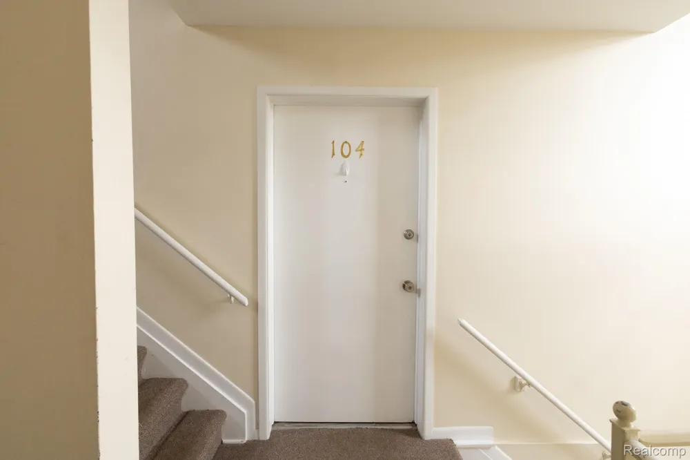 495 Miller Avenue #Apt. 104 Rochester City, MI 48307