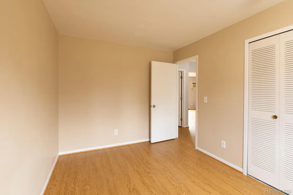 495 Miller Avenue #Apt. 104 Rochester City, MI 48307