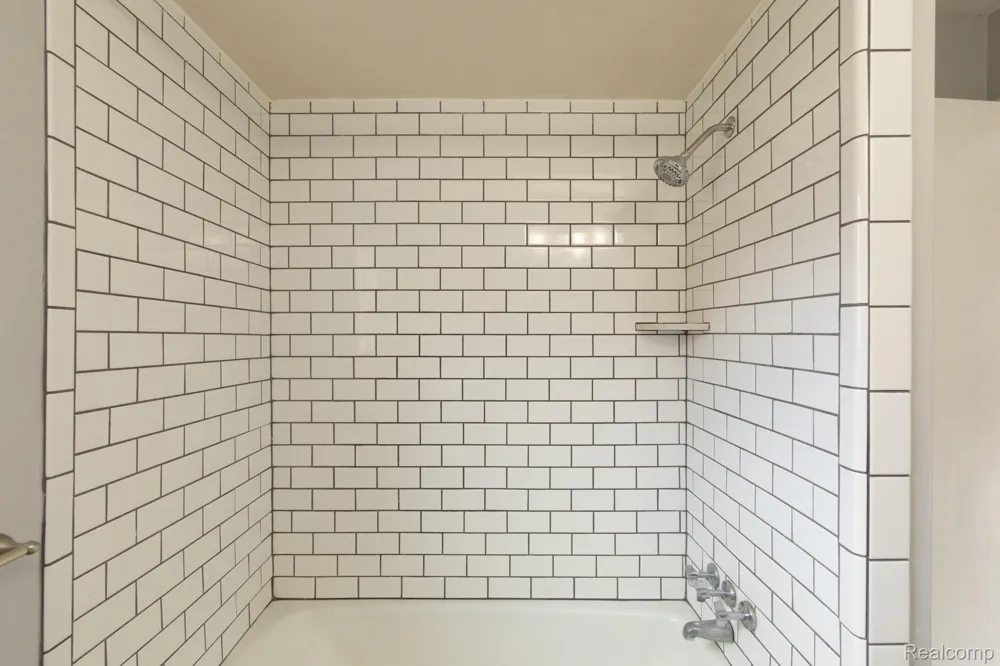 495 Miller Avenue #Apt. 104 Rochester City, MI 48307