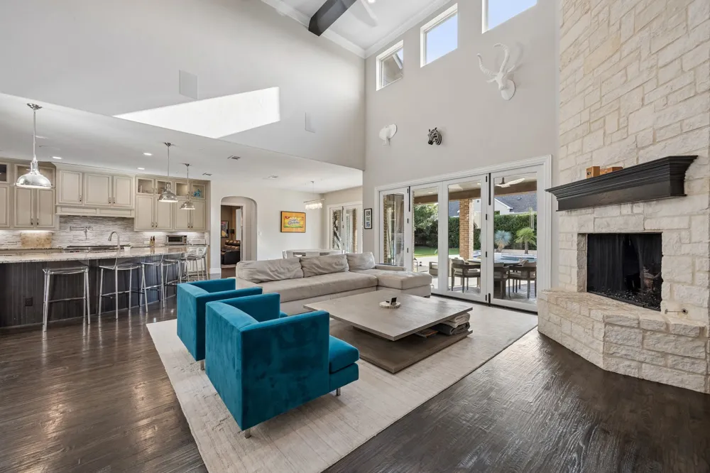 1008 Lexington Terrace Southlake, TX 76092