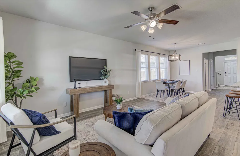 3813 Birdwatch Loop Pflugerville, TX 78660