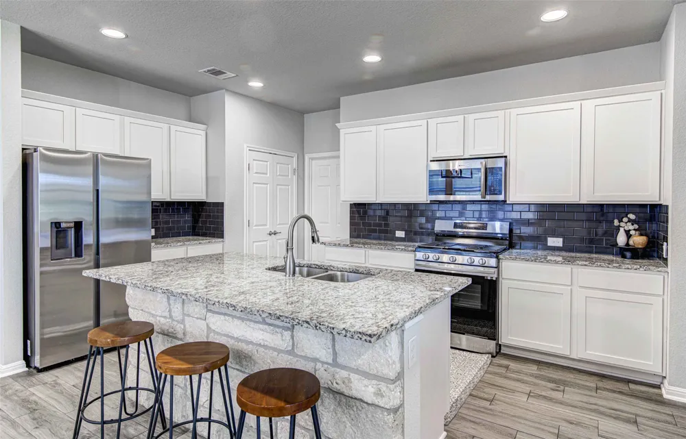 3813 Birdwatch Loop Pflugerville, TX 78660