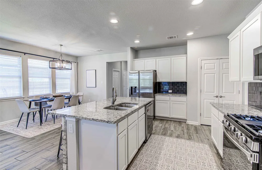 3813 Birdwatch Loop Pflugerville, TX 78660