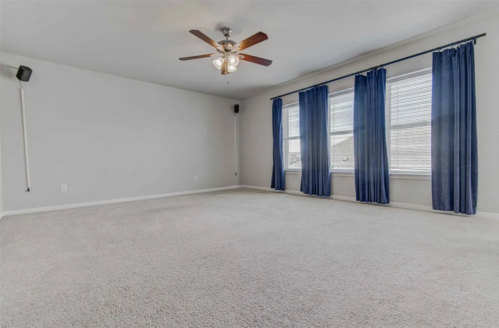 3813 Birdwatch Loop Pflugerville, TX 78660