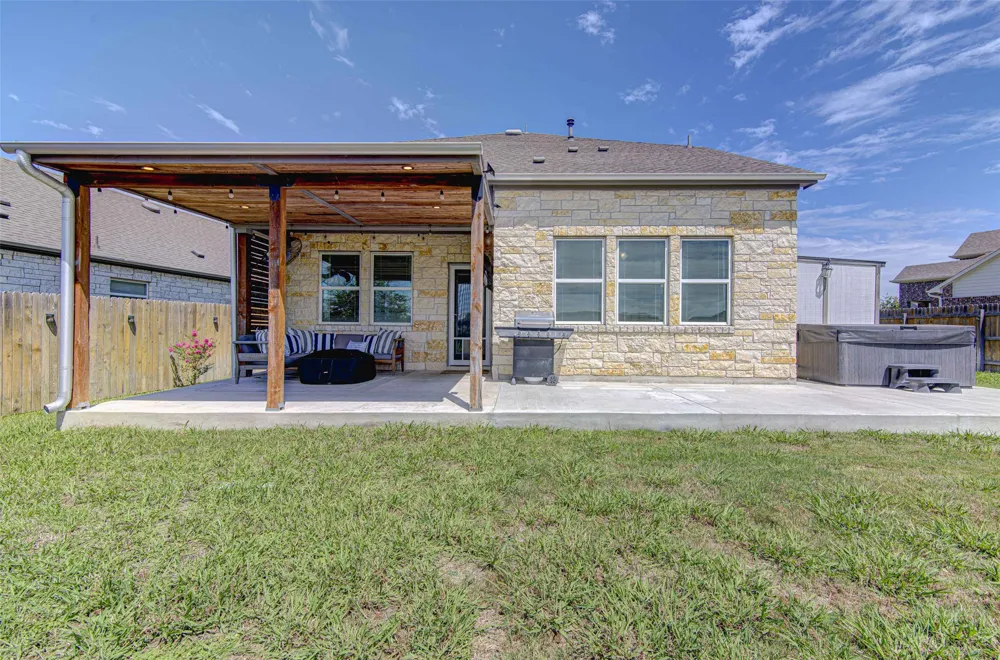 3813 Birdwatch Loop Pflugerville, TX 78660