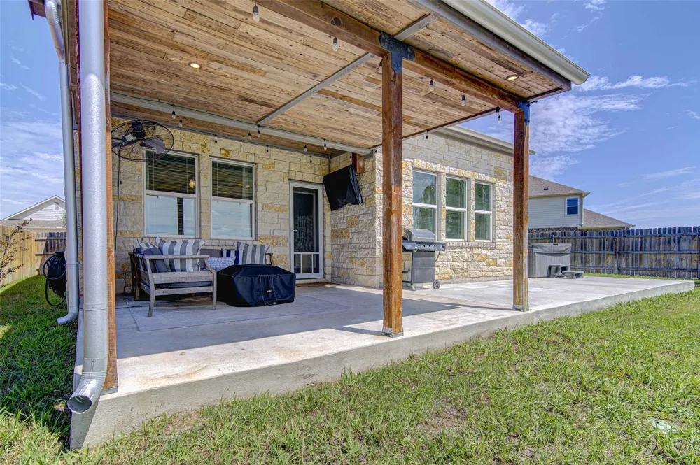 3813 Birdwatch Loop Pflugerville, TX 78660