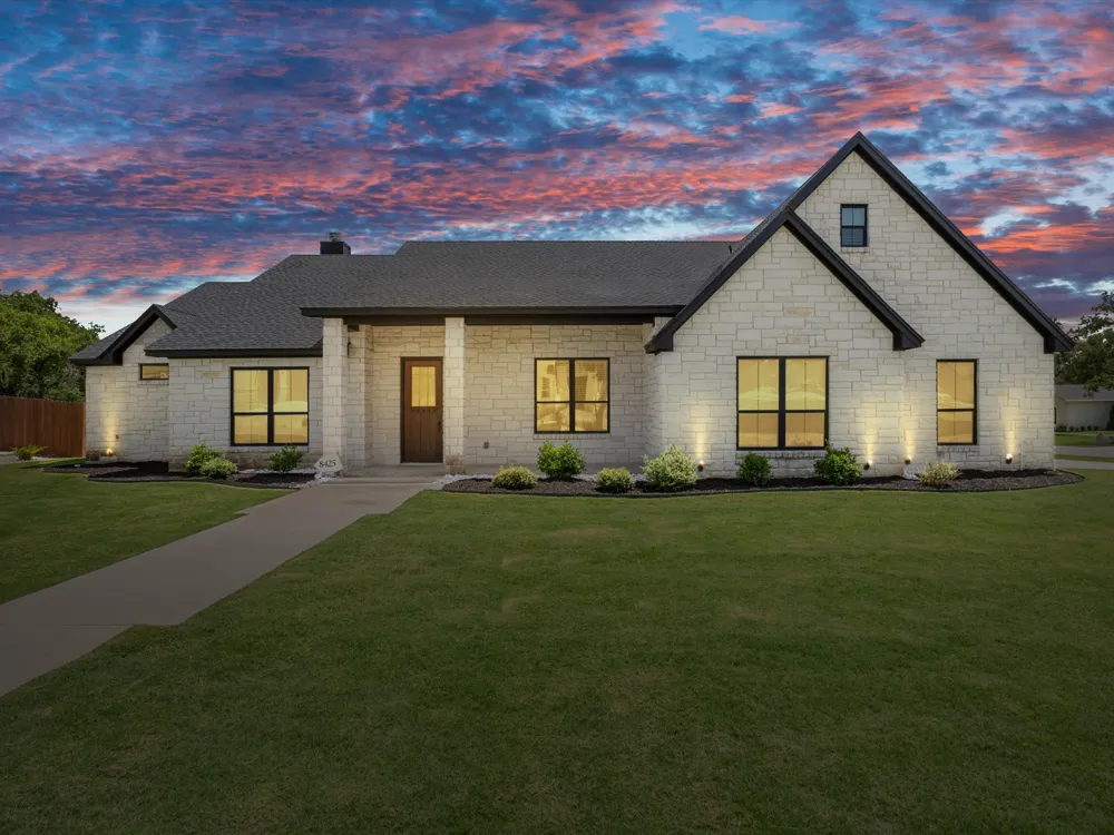 8425 Anna's Spring Drive Salado, TX 76571
