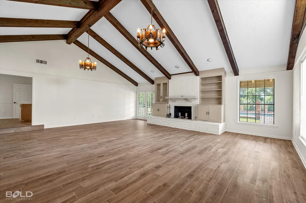 13695 Four Forks Road Keithville, LA 71047
