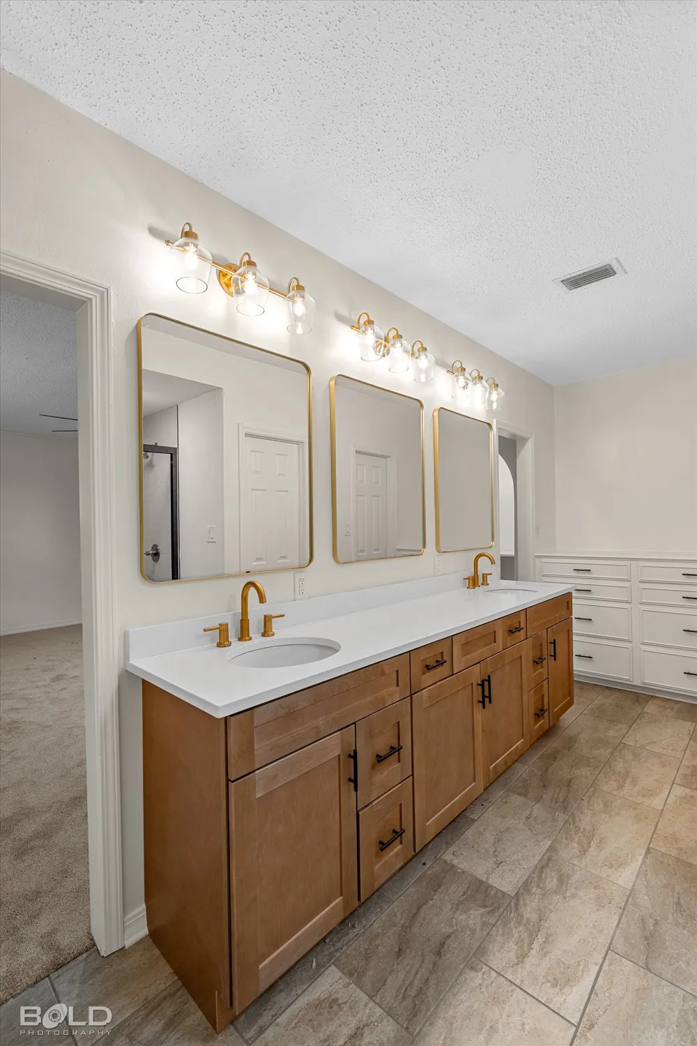 13695 Four Forks Road Keithville, LA 71047