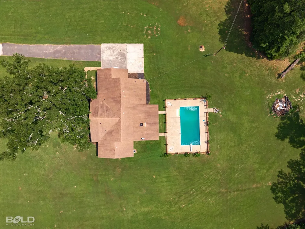 13695 Four Forks Road Keithville, LA 71047