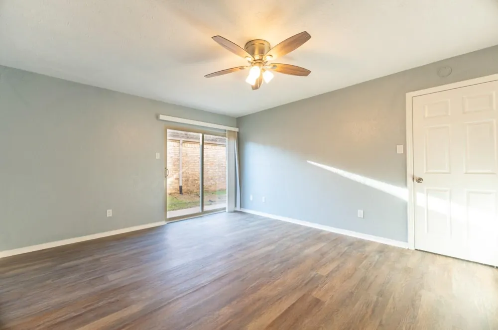 11803 Brook Meadows Lane Meadows Place, TX 77477