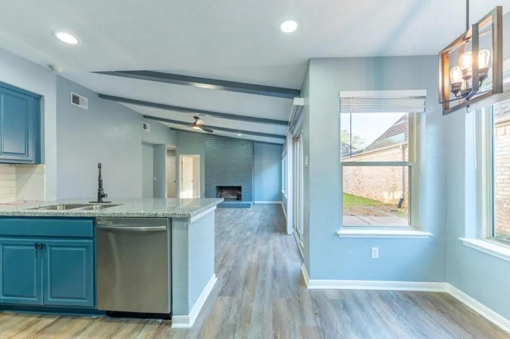 11803 Brook Meadows Lane Meadows Place, TX 77477