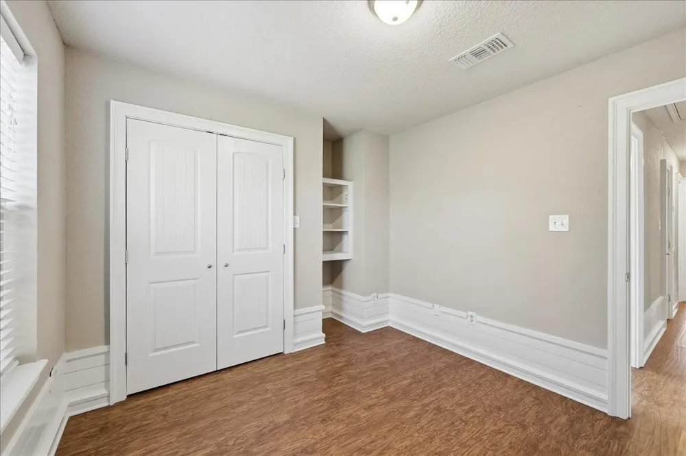5433 Hidden Meadows Drive Orange, TX 77632
